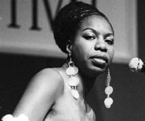 10 facts about nina simone|4 achievements of nina simone.